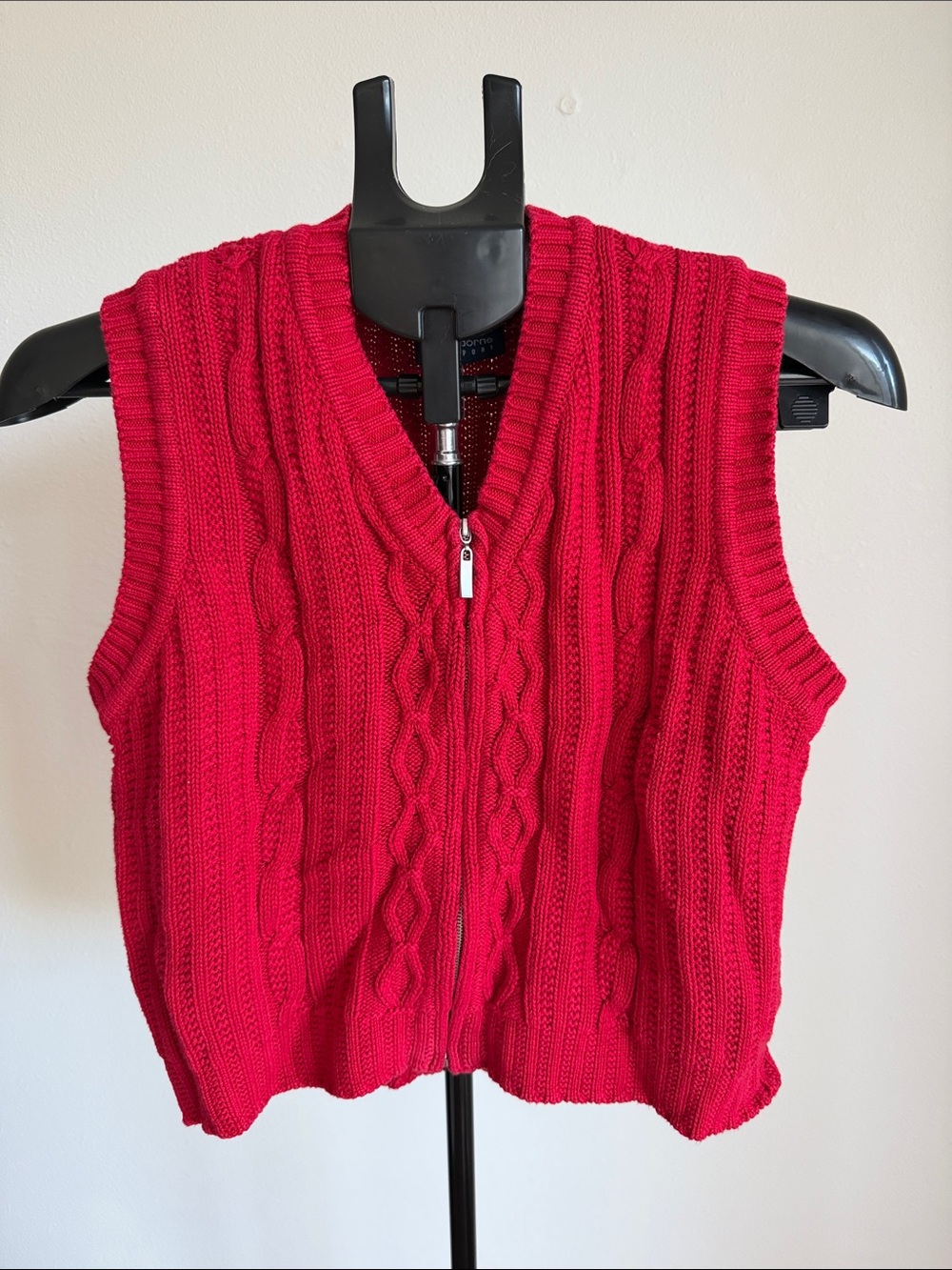 Liz Claiborne Bright Red Cable-Knit V-Neck Zip Sweater Vest